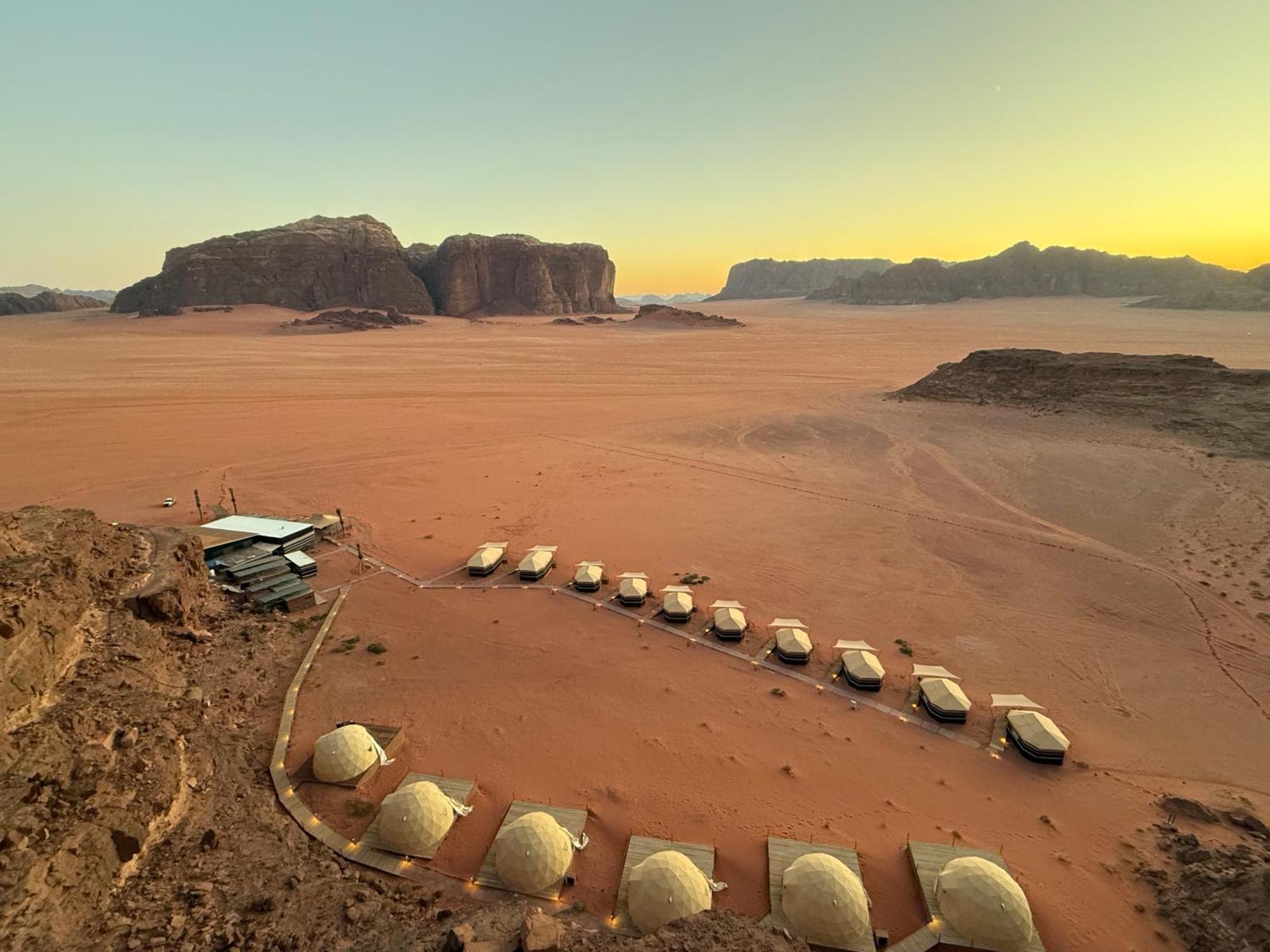Wadi Rum Bedouin Camp Екстериор снимка