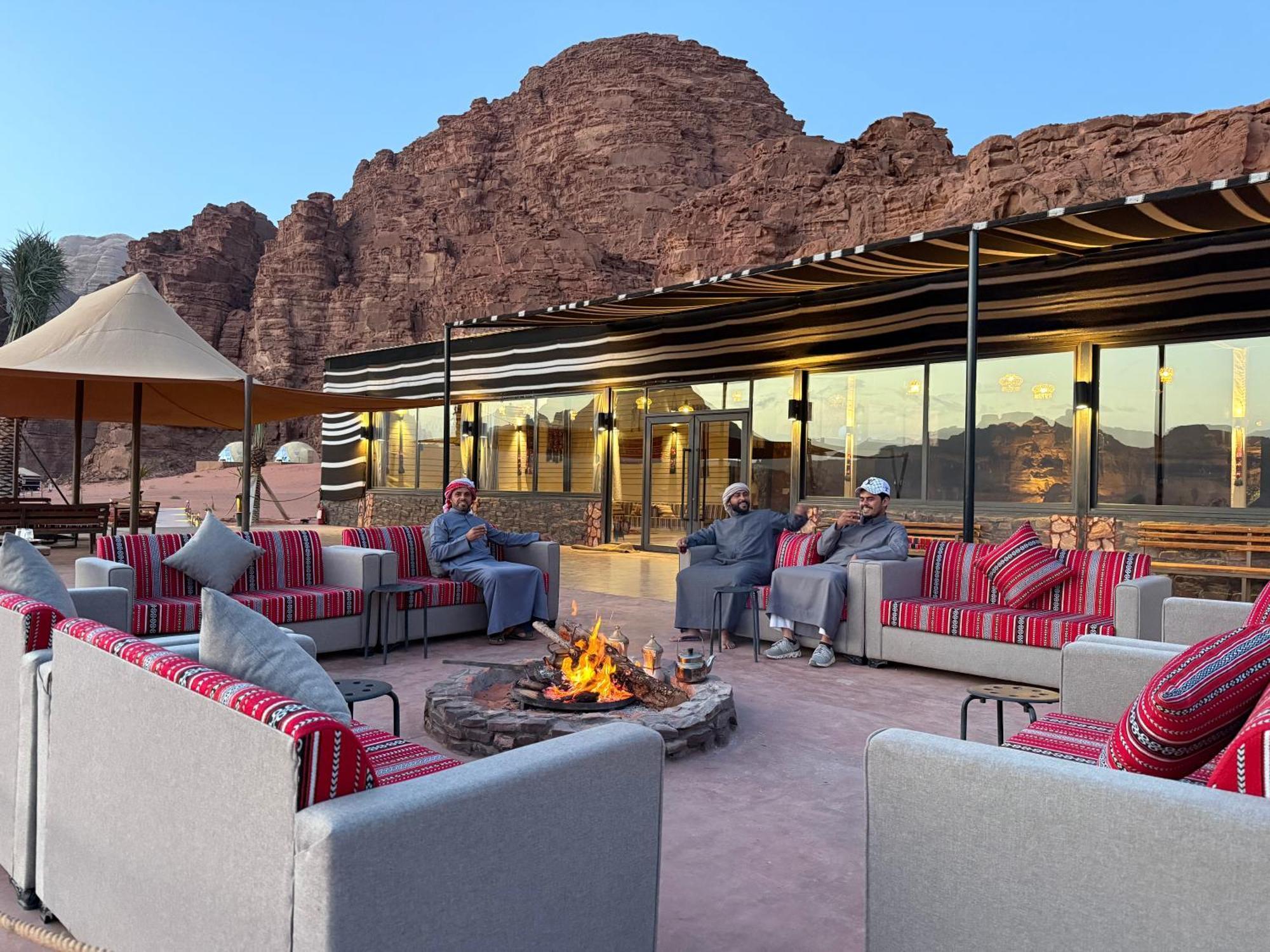 Wadi Rum Bedouin Camp Екстериор снимка